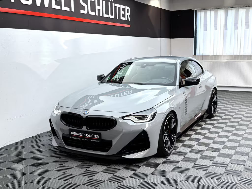 BMW M2 xDrive