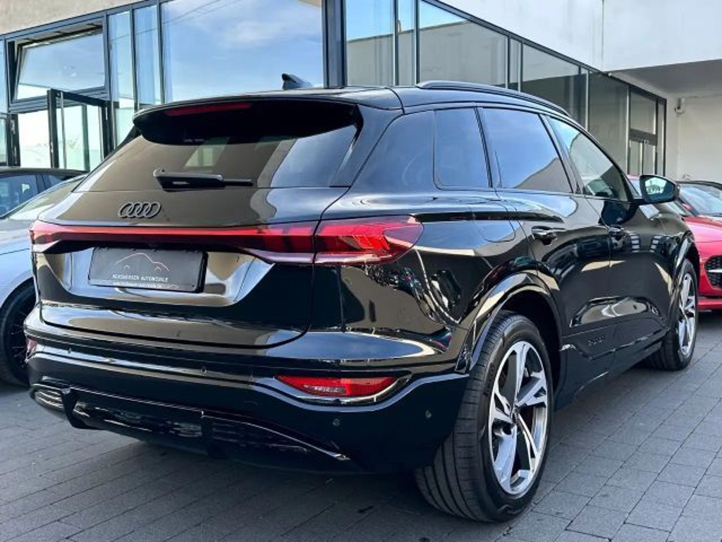 Audi SQ6 e-tron Quattro