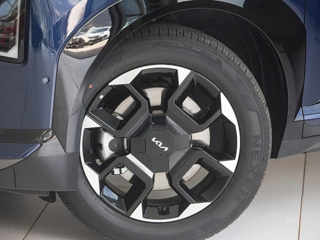 Kia EV5