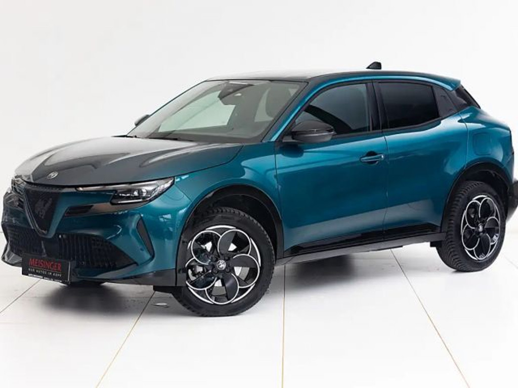 Alfa Romeo Junior Ibrida