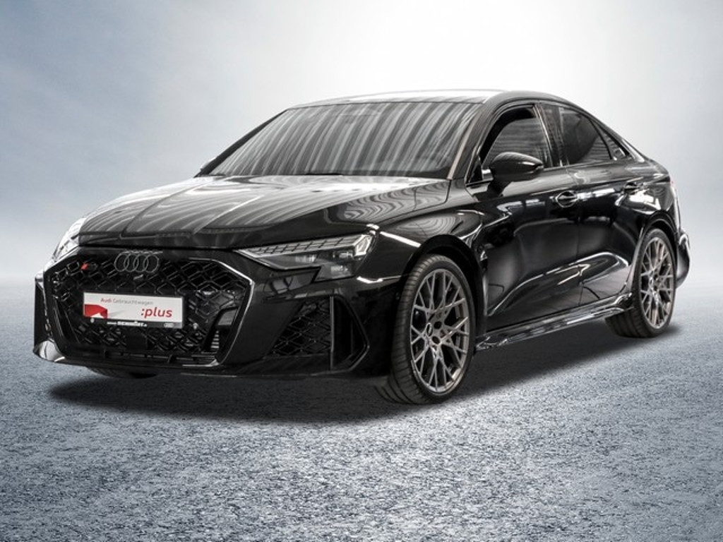 Audi RS3 Sedan Quattro S-Tronic