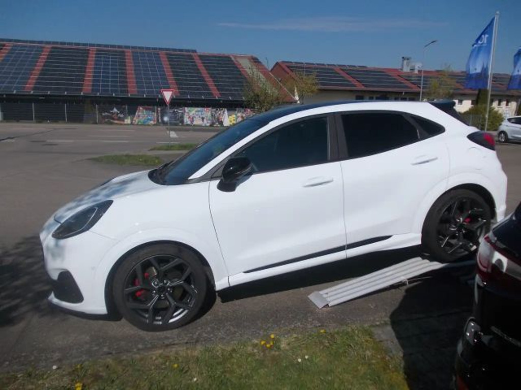 Ford Puma ST Line
