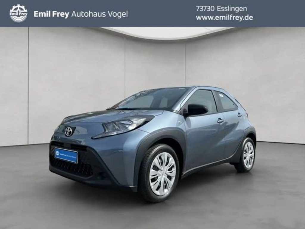 Toyota Aygo X Business Hatchback 1.0 VVT-i