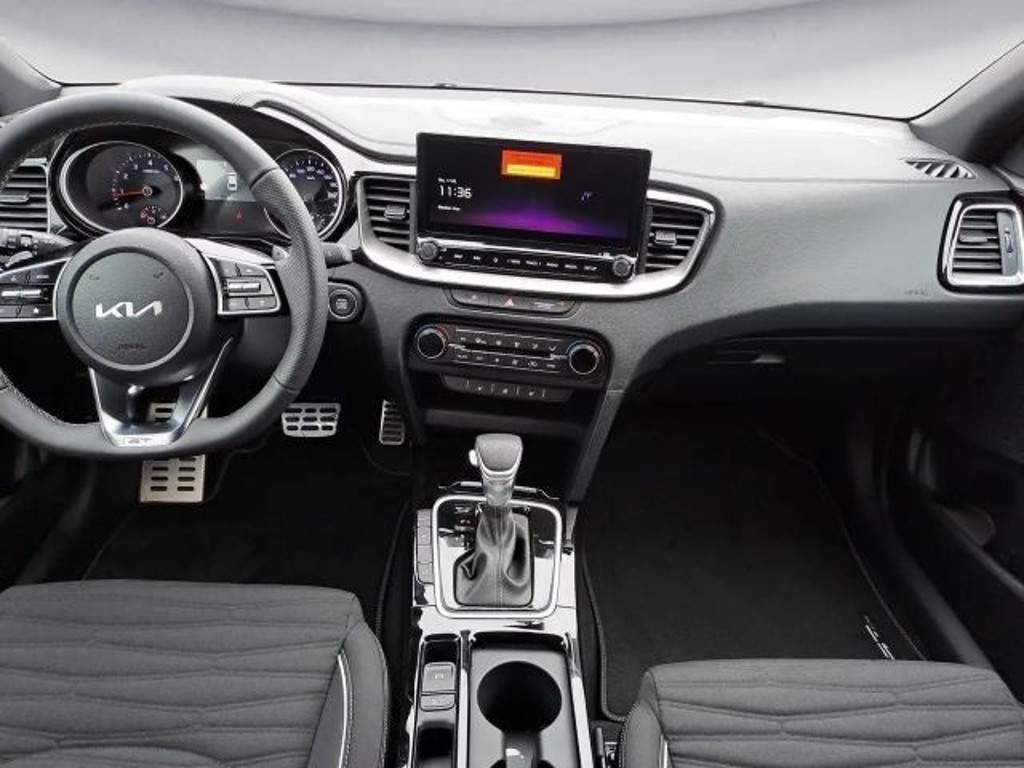Kia ProCeed