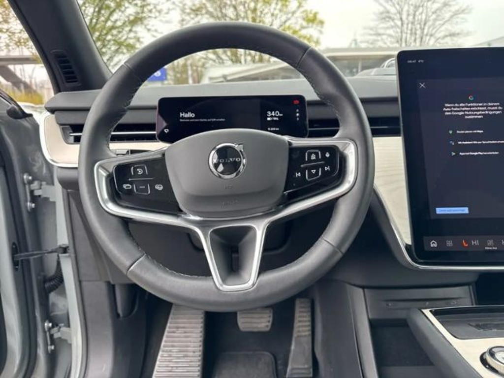 Volvo EX90