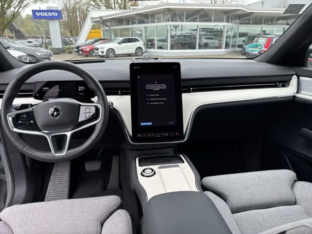 Volvo EX90