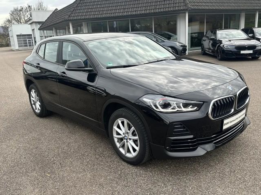 BMW X2