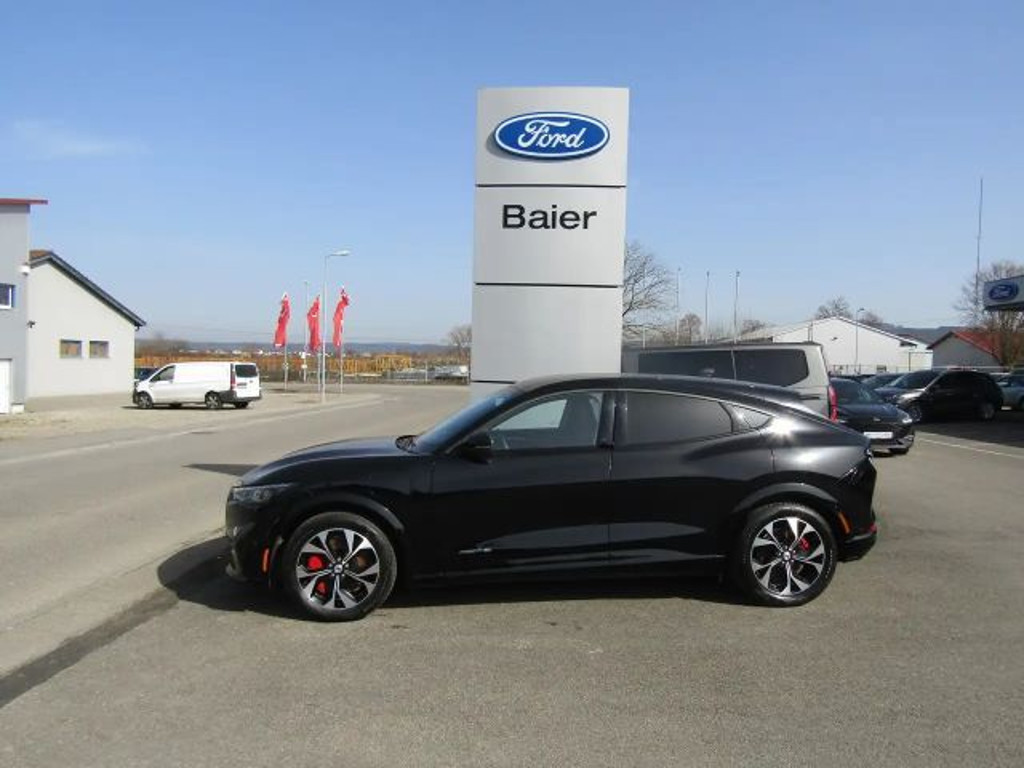 Ford Mustang Mach-E AWD