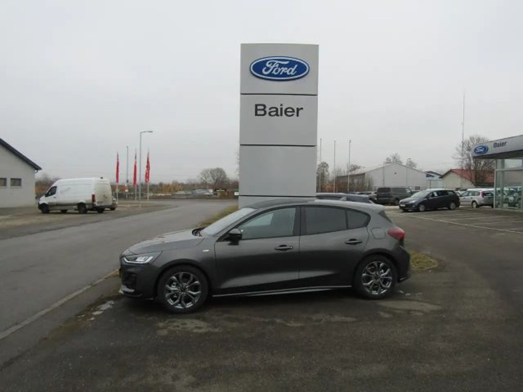 Ford Focus ST Line