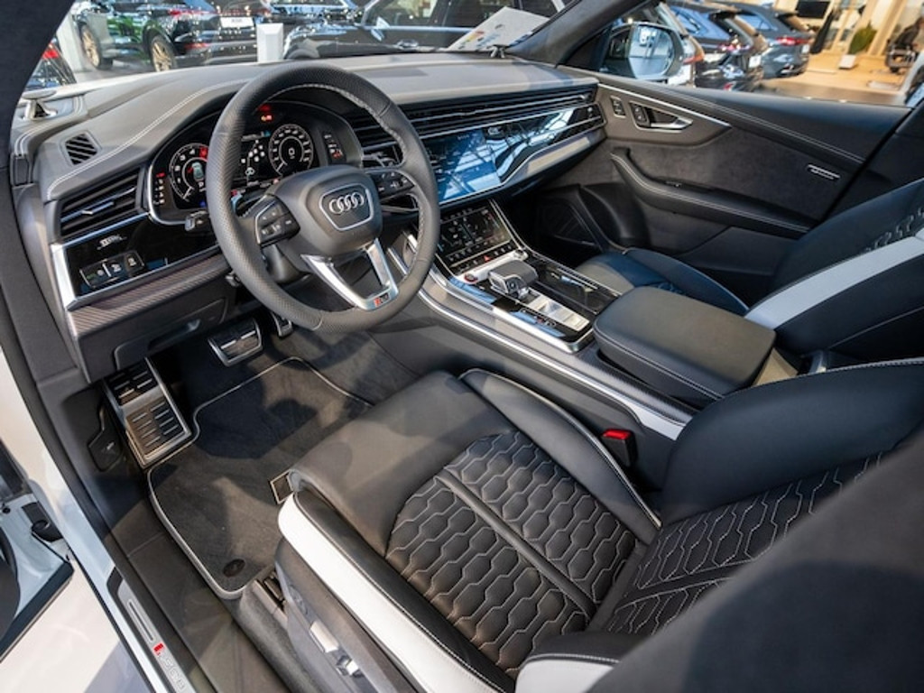 Audi RS Q8