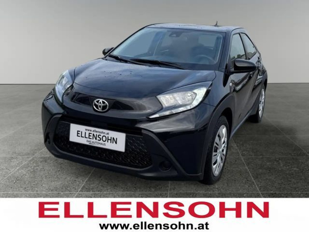Toyota Aygo X Hatchback Play