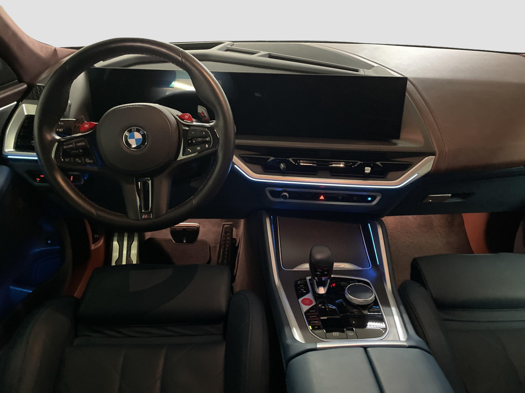 BMW XM
