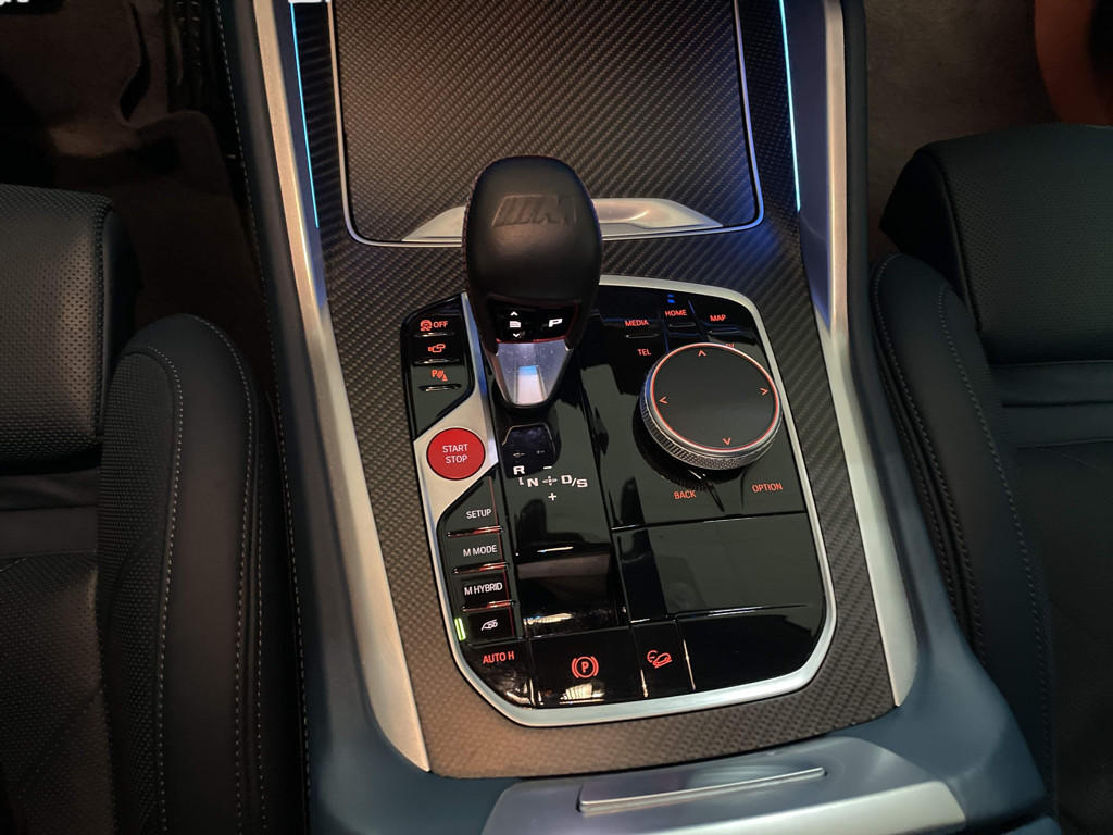 BMW XM