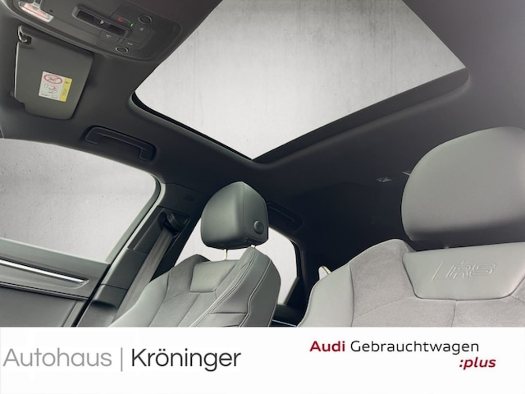 Audi RS Q3