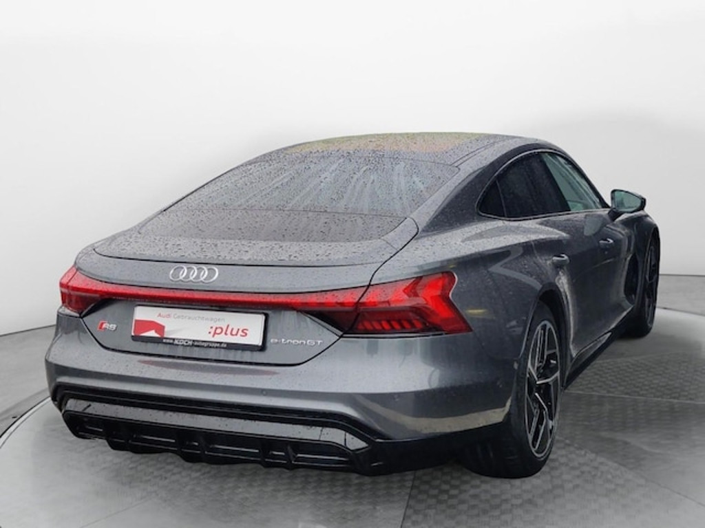 Audi RS e-tron GT