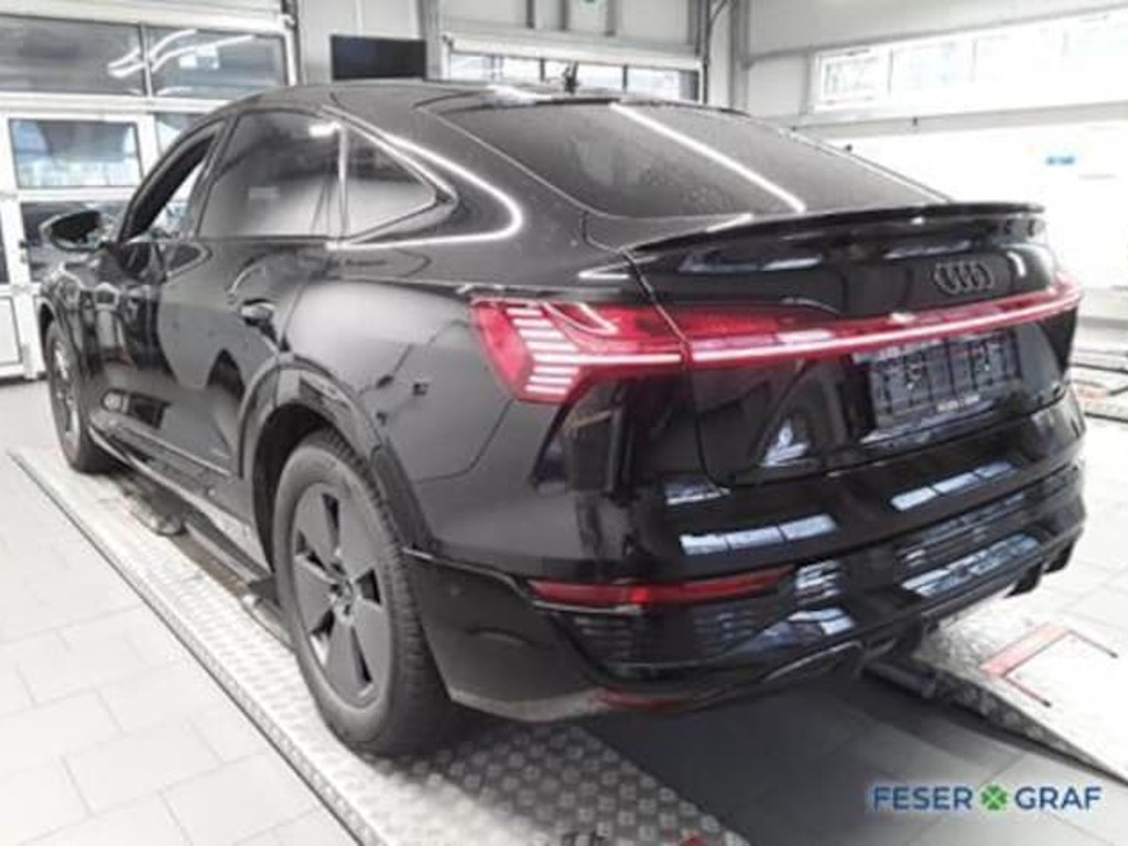 Audi Q8 e-tron