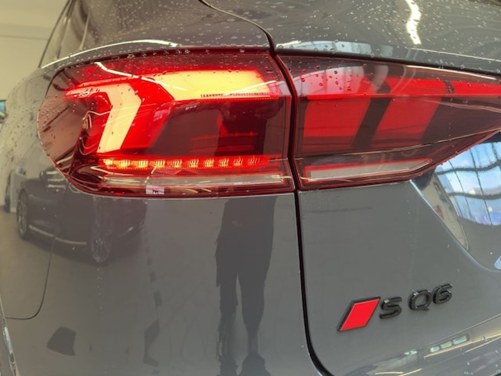 Audi Q6 e-tron