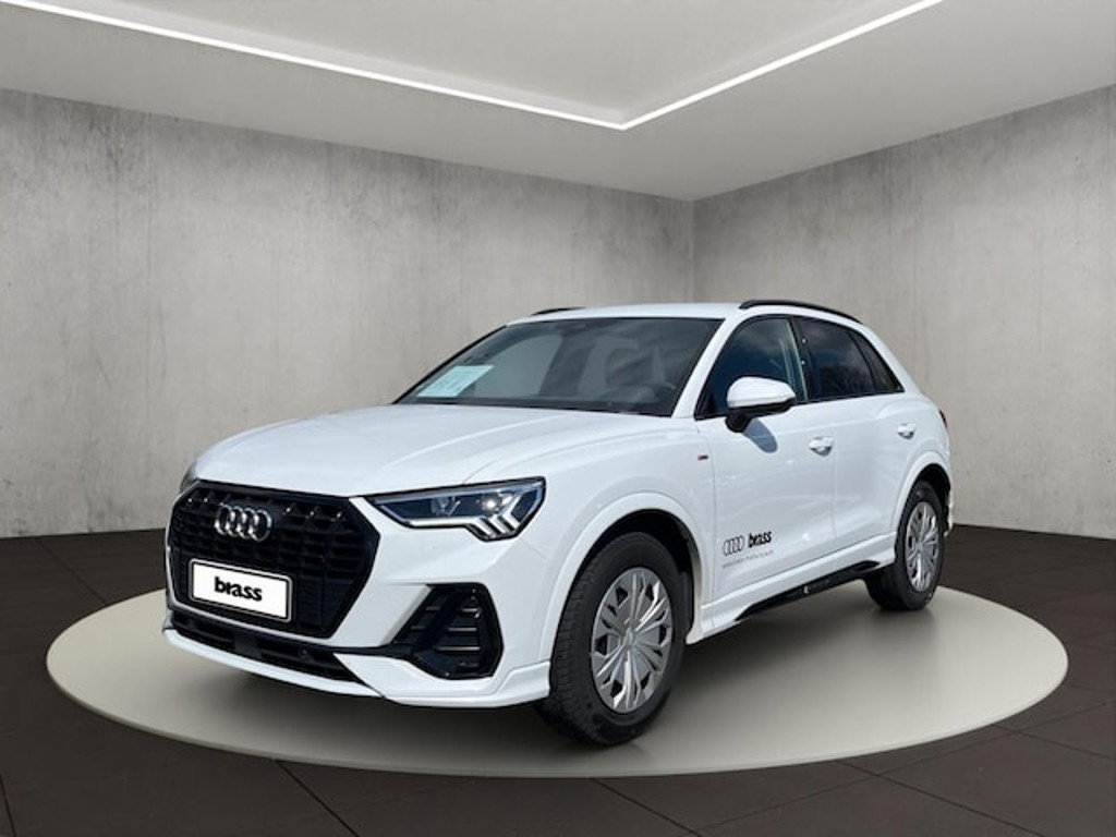 Audi Q3 S-Line S-Tronic 35 TFSI
