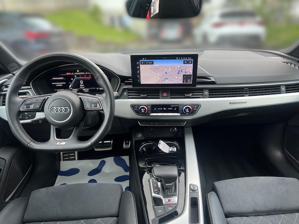 Audi S4