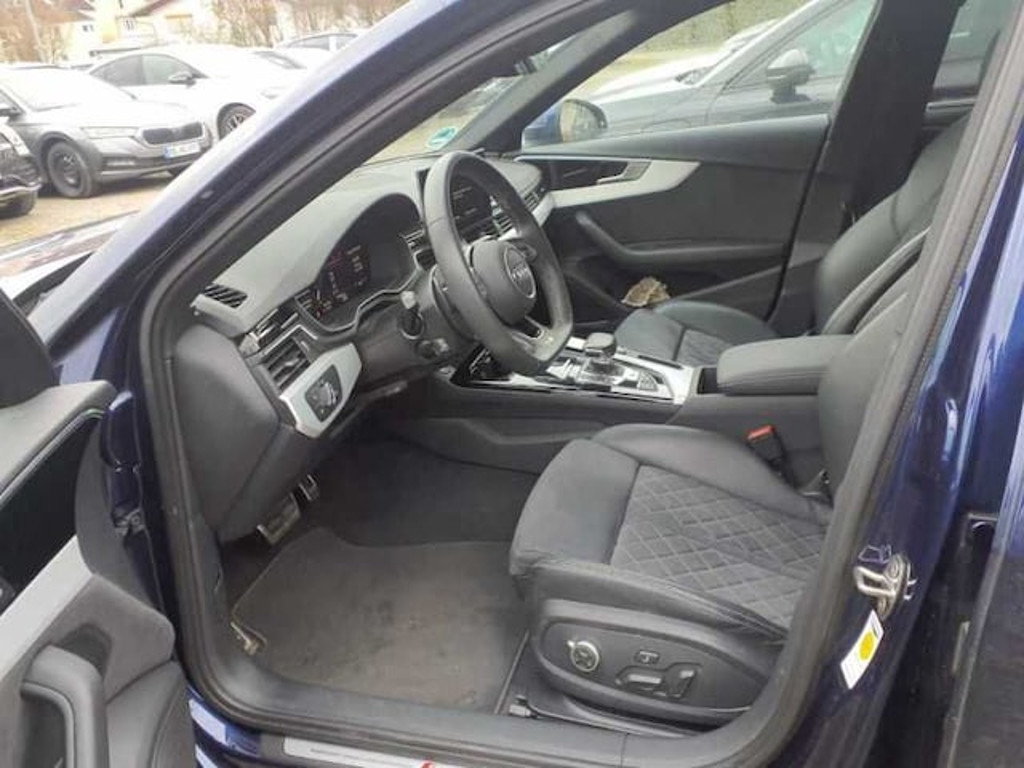 Audi S4