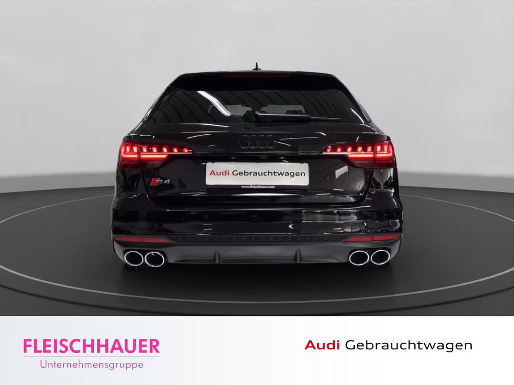 Audi S4