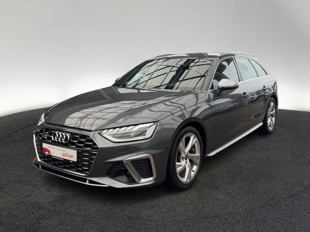 Audi S4