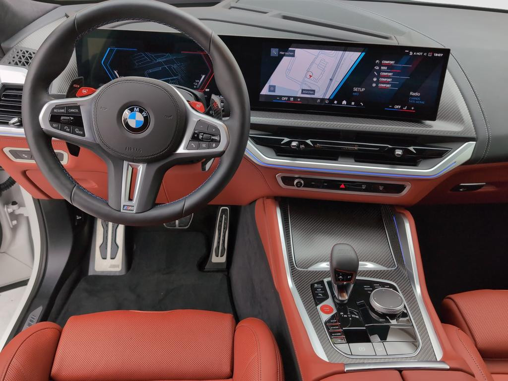 BMW XM