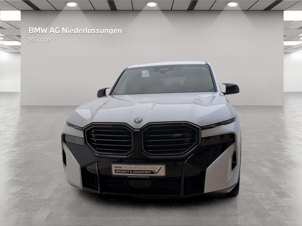 BMW XM