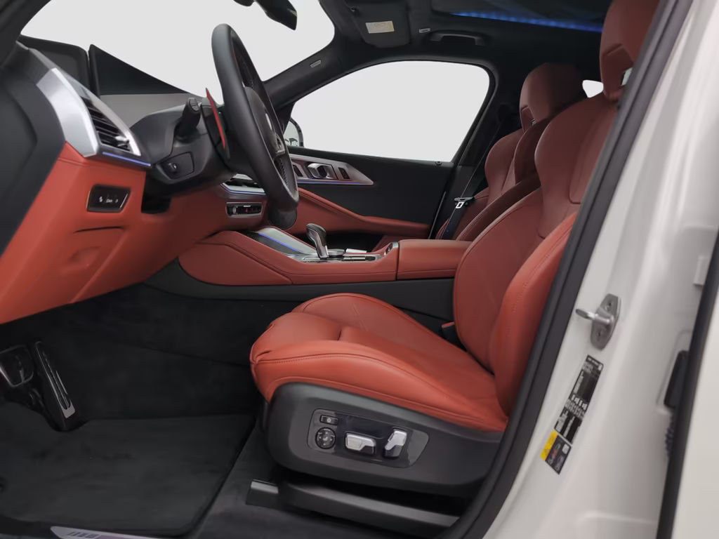 BMW XM