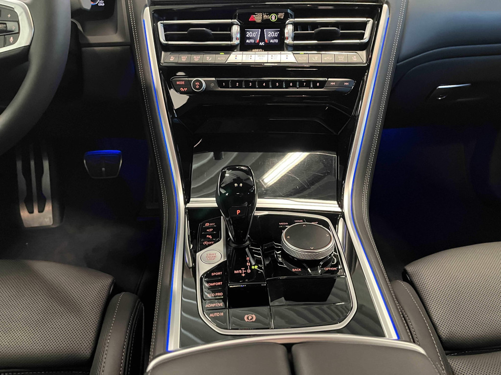 BMW M850
