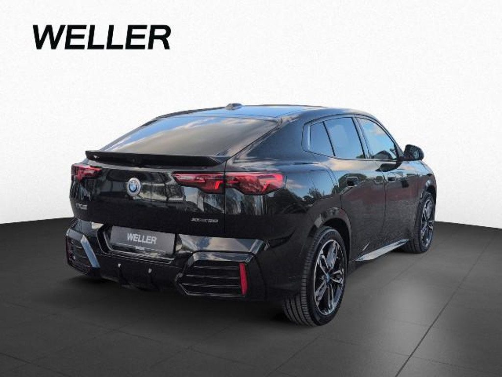 BMW iX2