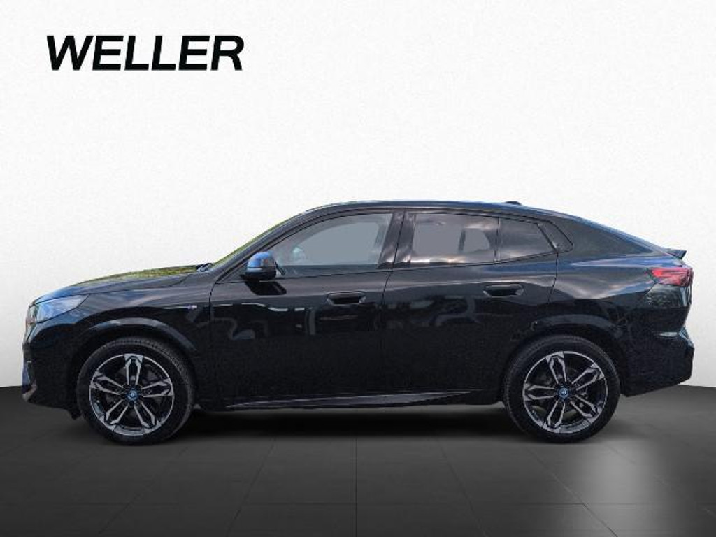 BMW iX2