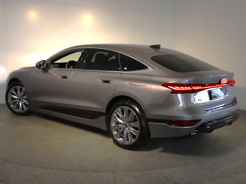 Audi A6 e-tron