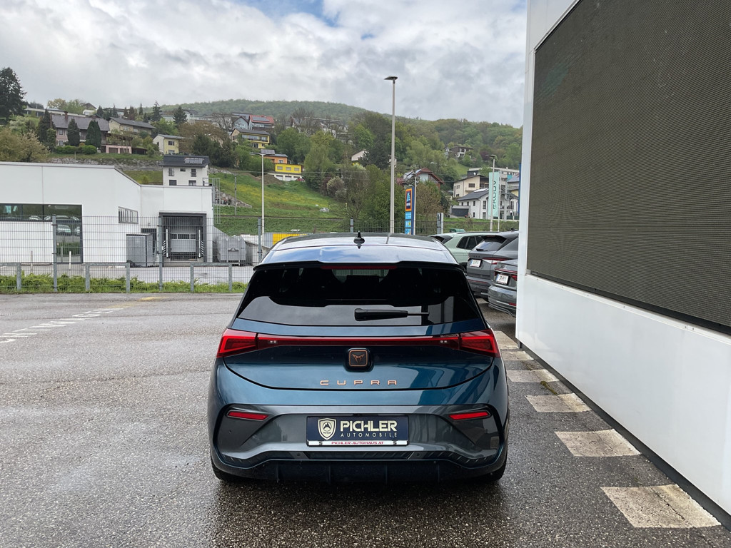 Cupra Born