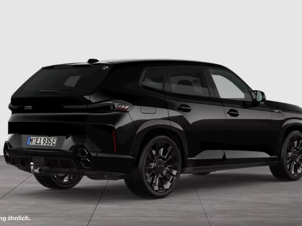 BMW XM