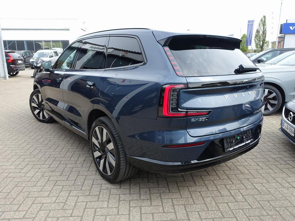 Volvo EX90