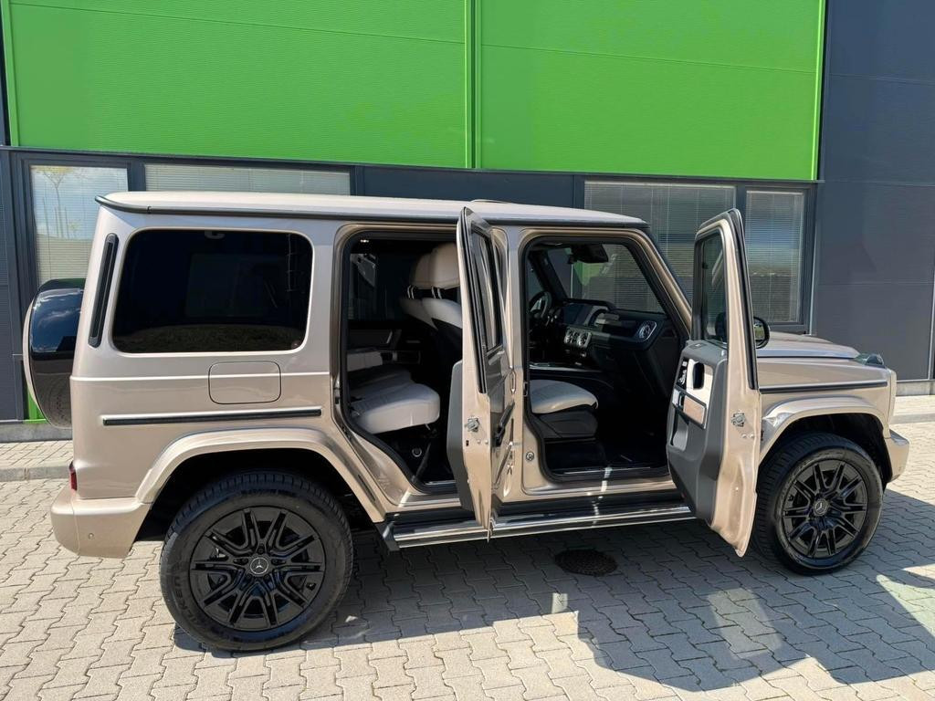 Mercedes-Benz G-Klasse