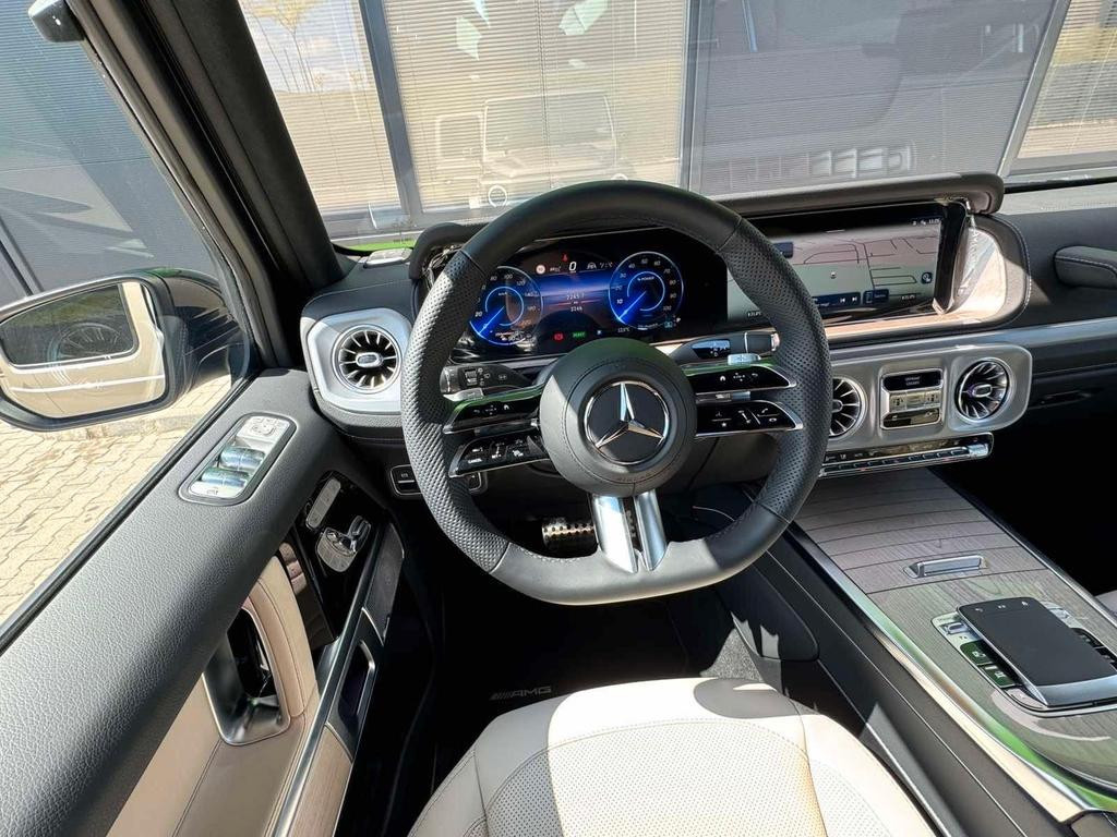 Mercedes-Benz G-Klasse