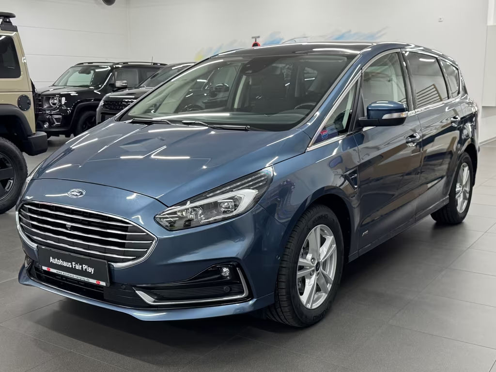 Ford S-Max Titanium AWD