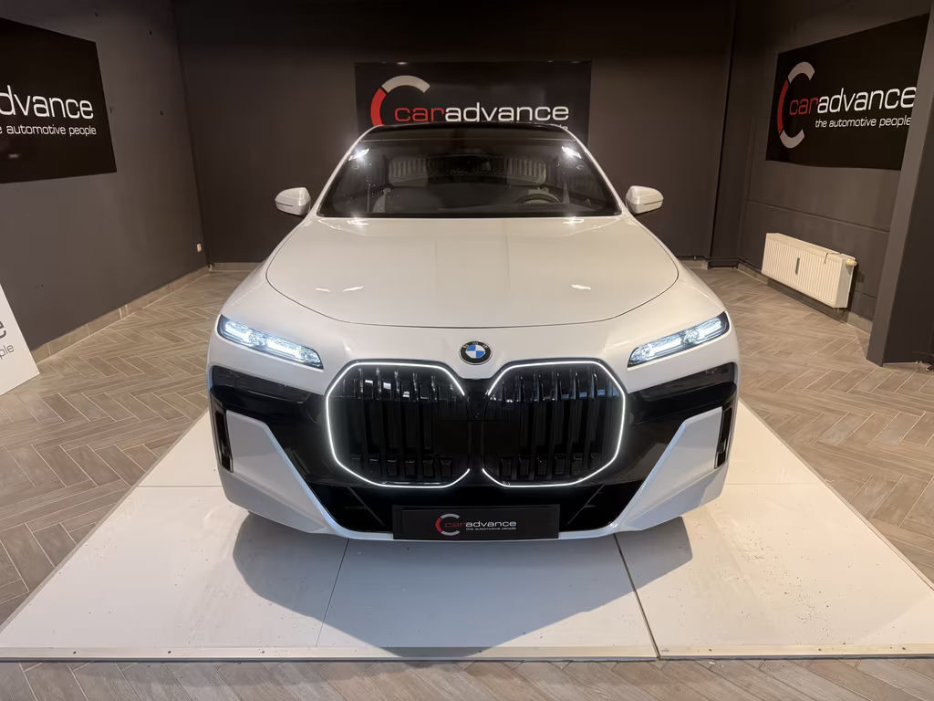 BMW 7 Serie 740 M-Sport Sedan 740d