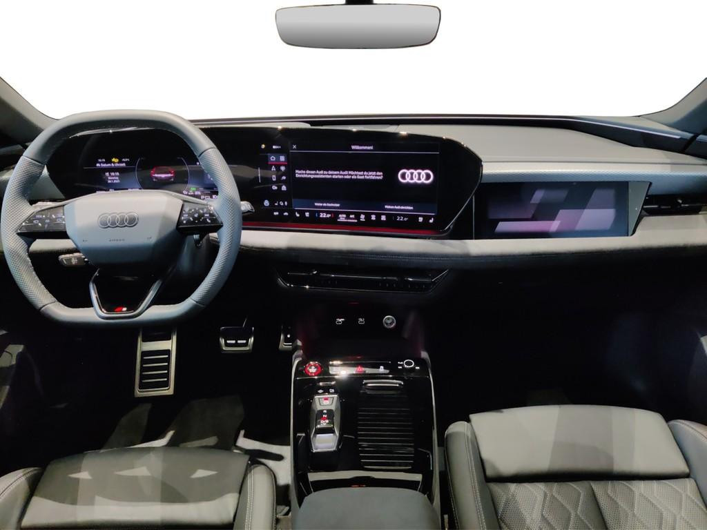 Audi S6 e-tron