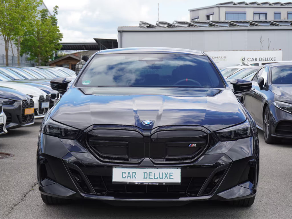 BMW i5