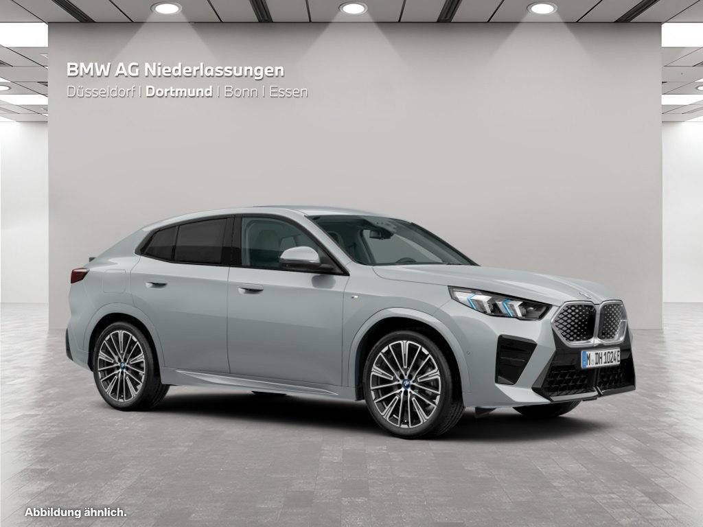 BMW iX2