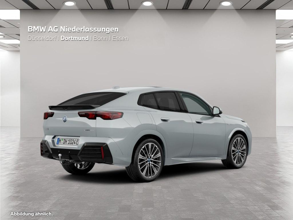BMW iX2