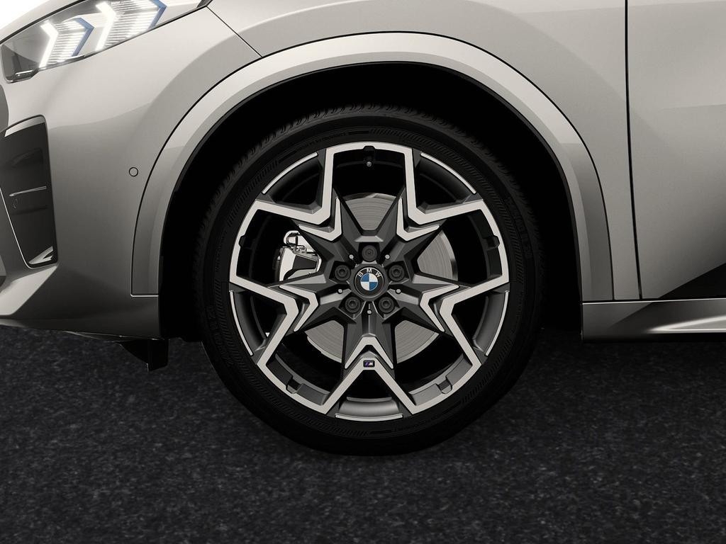 BMW iX2