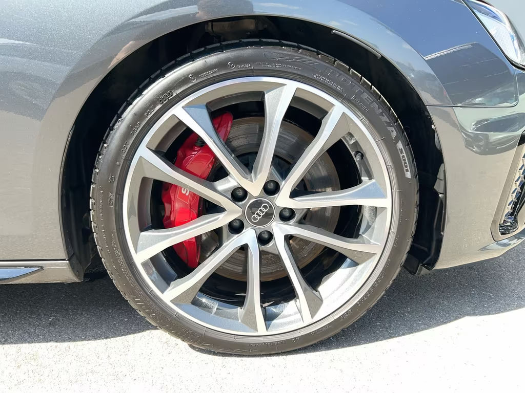 Audi S4