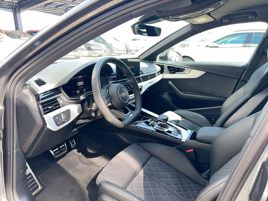 Audi S4