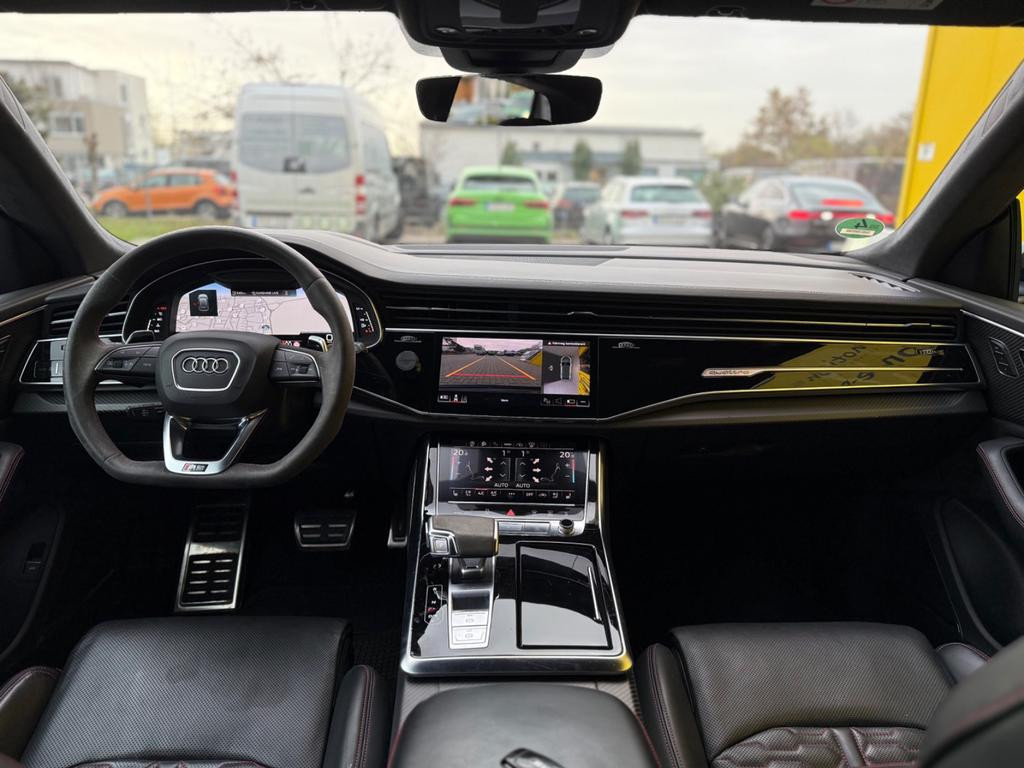 Audi RS Q8