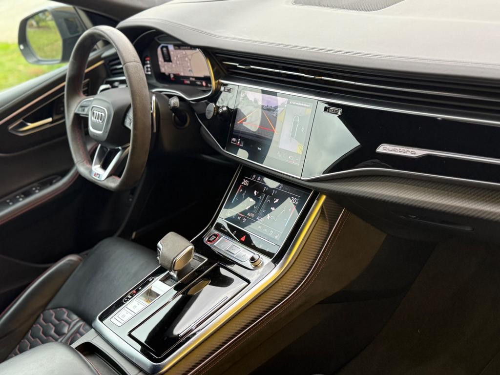 Audi RS Q8