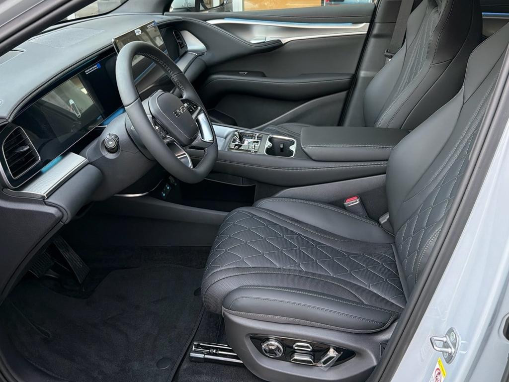 BYD Sealion 7